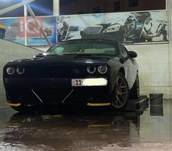 دۆج چالنجەر